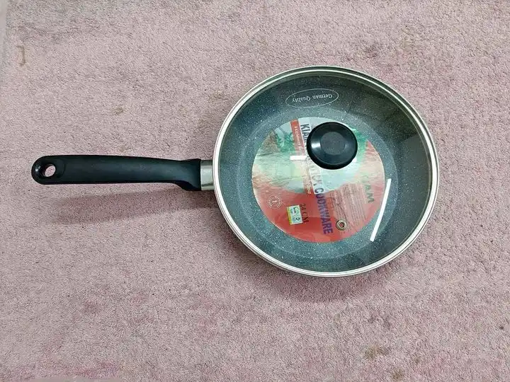 24 Cm kiam Nonstick Fry pan with Glass Lid